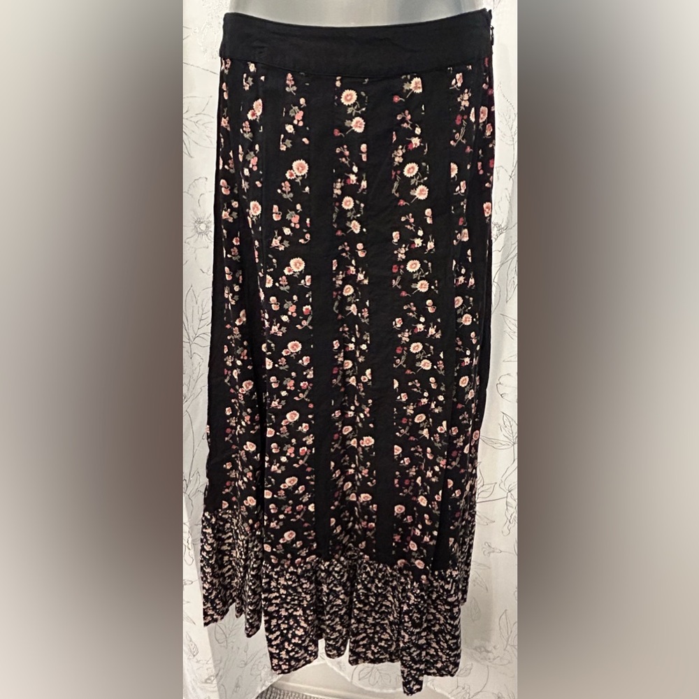 Junior Maxi Skirt.